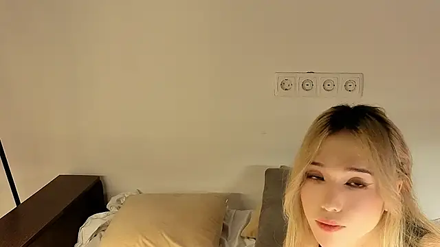 okerriella webcam