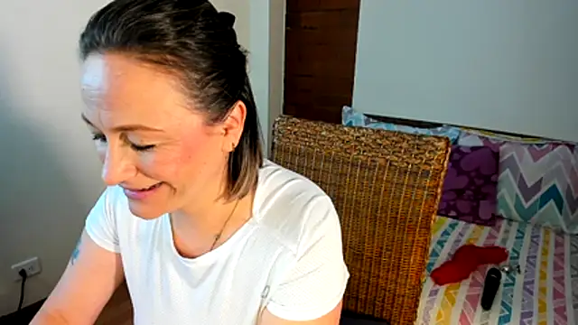 CharlotMilf_ webcam