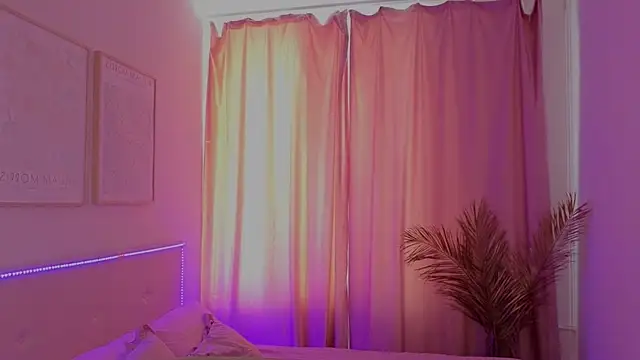 ari_rari webcam