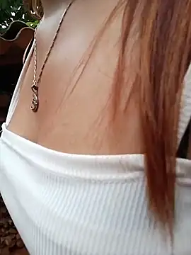 mia_xxxx - Mia_xxxx's free webcam - UK Sex Cams