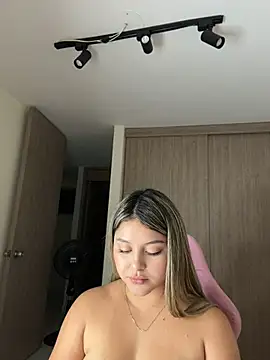 lunablossom_ webcam
