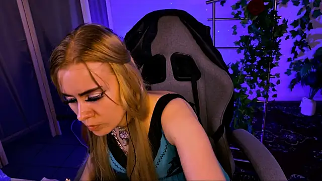 Kumiho_7777 webcam