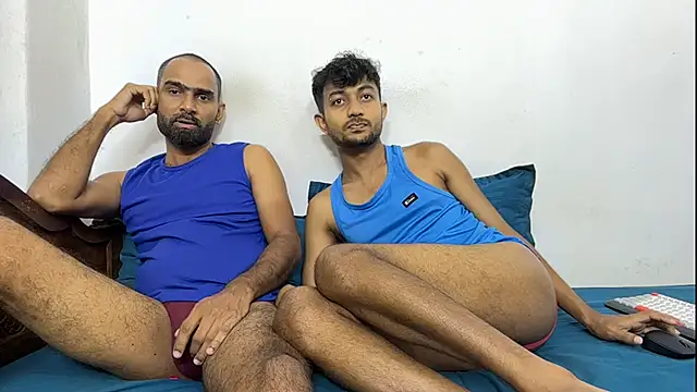 DesiDaddyandSon webcam