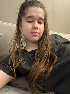 HornyGirlH