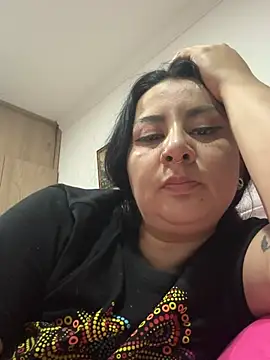 Abril_Luv webcam