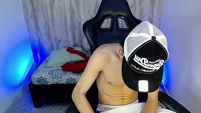 hot_athletes_'s live room