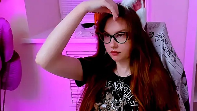 CarolGiggly webcam