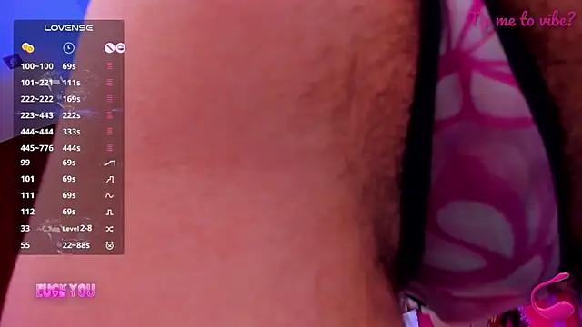 Mayzzie webcam