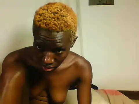 Goldy_petite webcam