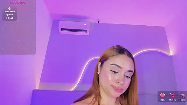 sophia_98 live cam on StripChat