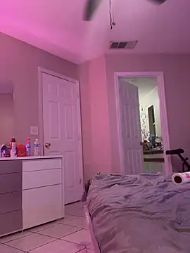 Kiki_hammyy live cam