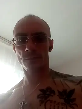 Andrei400308
