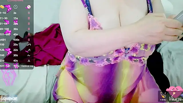 tatli_bela webcam