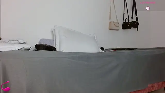 Kendra_wuilliams69 webcam