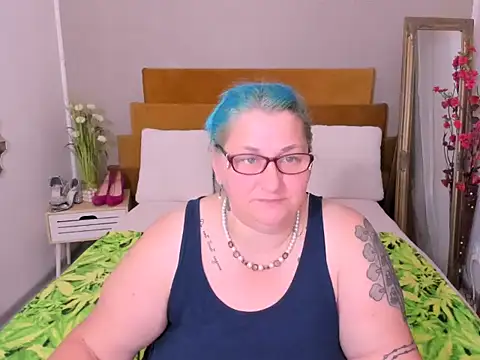 Sugarmommy_69X webcam