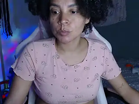 shayna_cute webcam