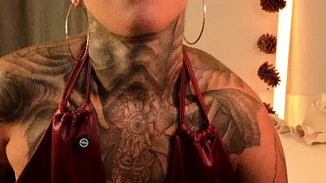 NinaKallen webcam