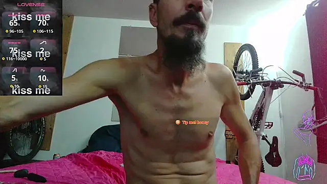 Funboyy1111 webcam