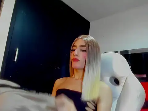 Miranda_bigcock3 webcam