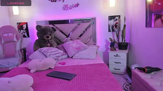 Karly_moon webcam