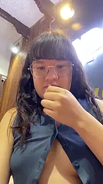 SOFTBERRY_ live cam on StripChat