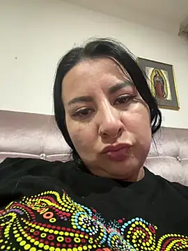 Abril_Luv webcam