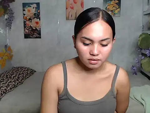 ur_asiankat live sex cam