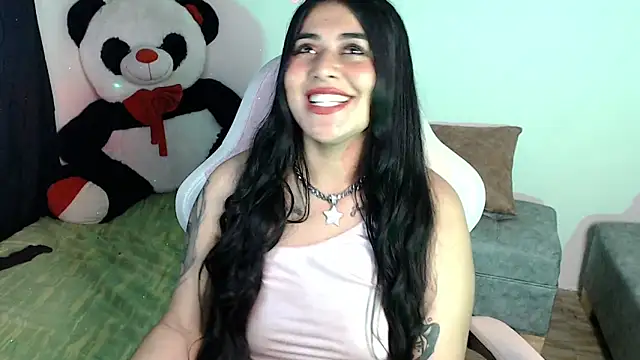sophiadaza666 (F teen) - control lovense  8 min