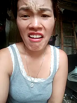 nangmo live cam on StripChat