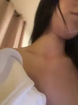 Sarah_cam06 webcam