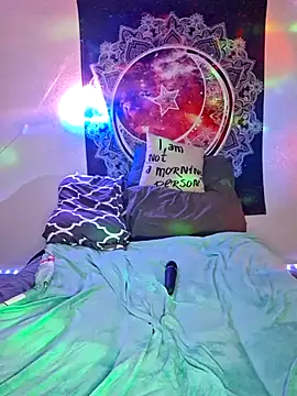 XxMs_StarzxX webcam