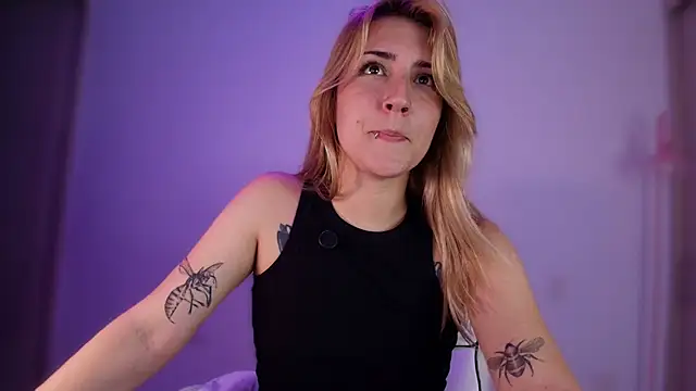 Dakotaa_ webcam