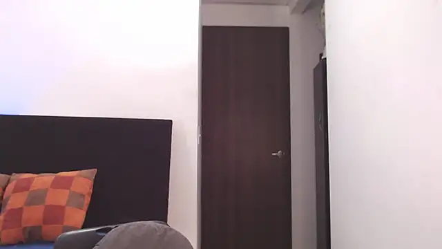 andrea_de_lucaa webcam