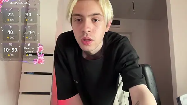 skibatryanka live cam on StripChat