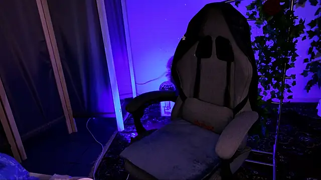 Kumiho_7777 webcam