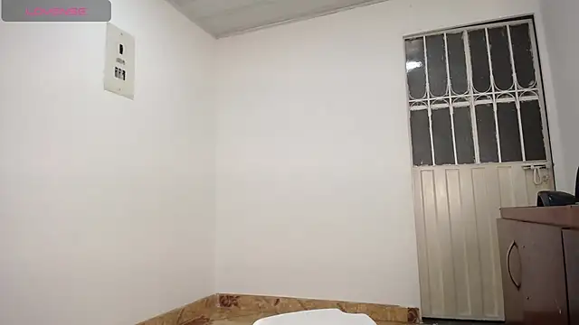 antonycruz (Ask my age) - Masturbation + Cum Show