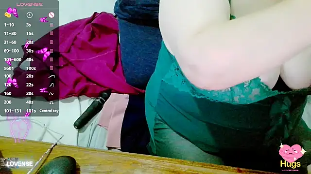 tatli_bela webcam