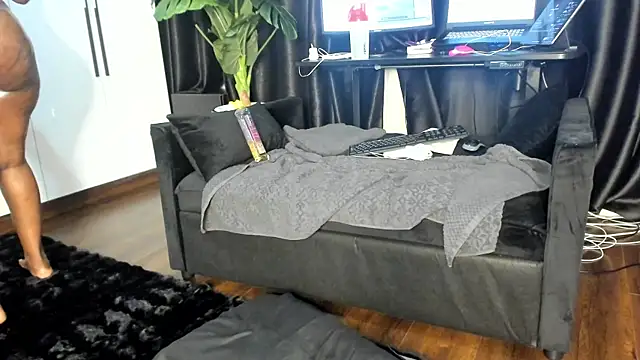 naughty_bigass