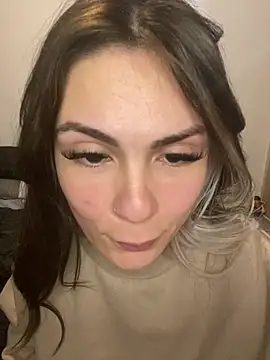 Pastoralrousy live cam on StripChat