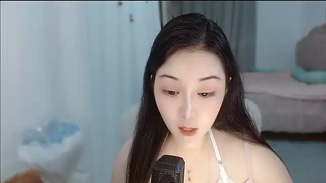 Amy-cnbaby live cam on StripChat