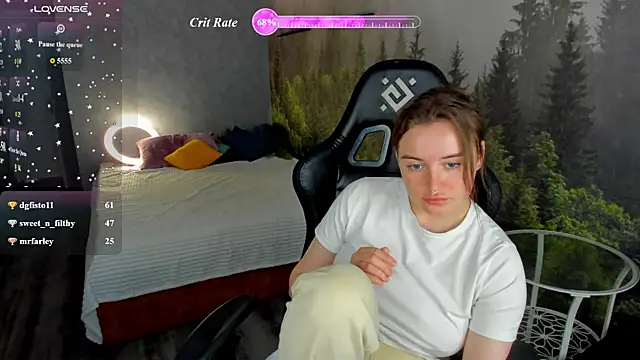 Secret_goddes webcam