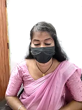 tamil_Sigappu_Roja webcam