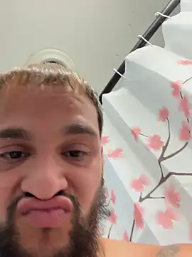 bigpappiii09 webcam