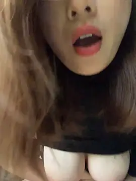 qin205205 webcam