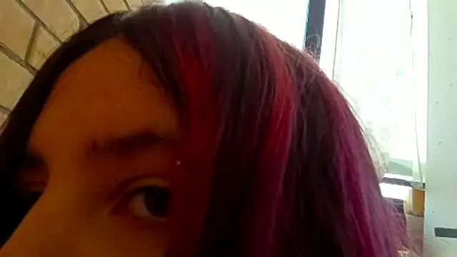 IronicBuckle webcam