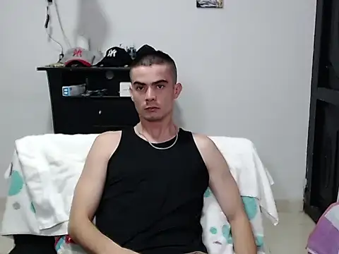 Zac_Efront webcam