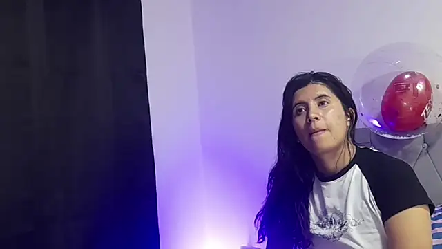 JUDYTBABY webcam