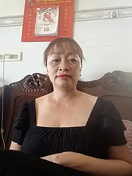 Baby-ladyboobs2026 webcam