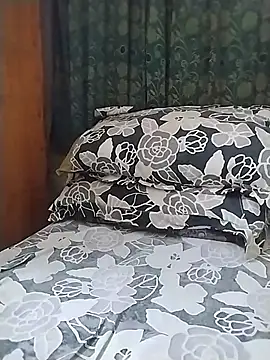 CuteTonu-54 webcam