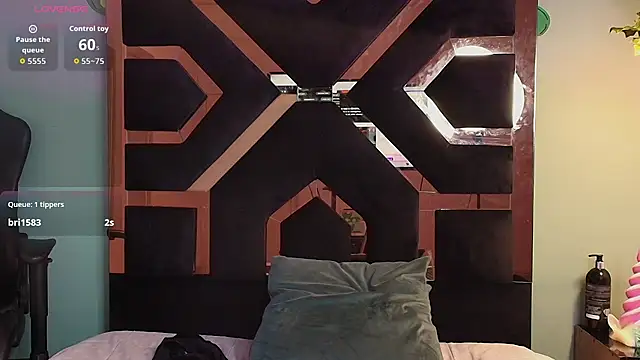 Justmia69 webcam